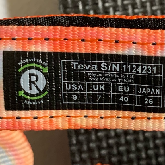 Teva Women's Original Universal Tie-dye Sandal-Size 9 - Picture 11 of 11